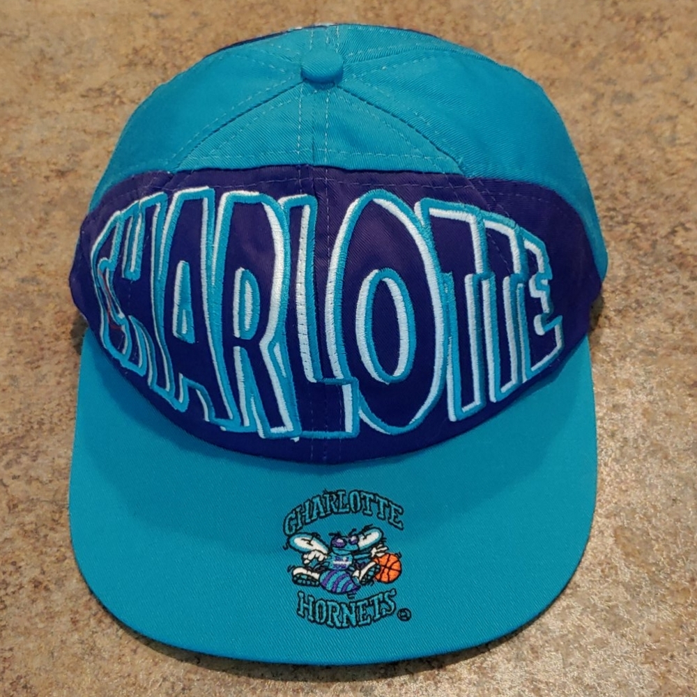 Vintage 540 of 5000 Charlotte hornets hat